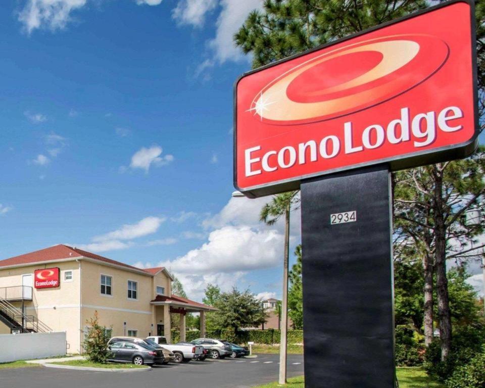 סלבריישן Quality Inn מראה חיצוני תמונה